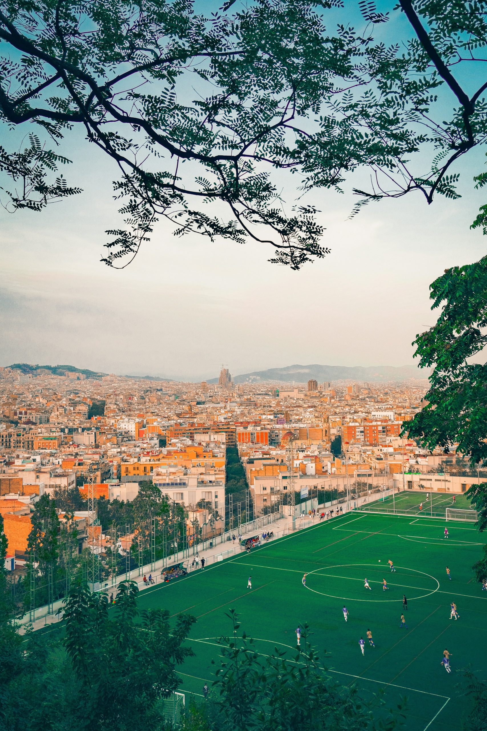 ⚽ Sports in Spain: What Moms Should Know Before the Big Move 🇪🇸